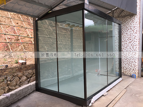 玻璃冷藏庫.jpg