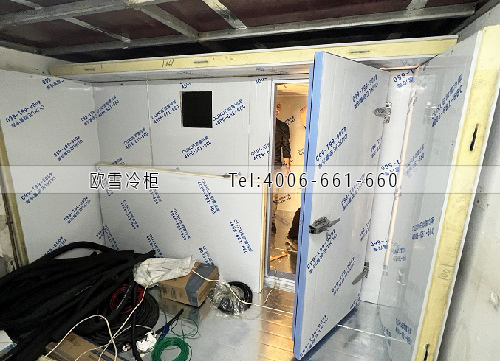 食品雙溫冷庫(kù)安裝.jpg